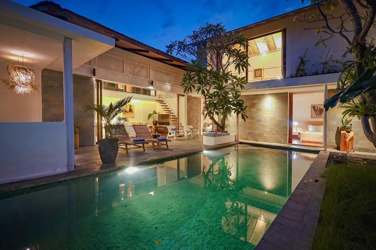 Bias Villa Seminyak Exterior foto