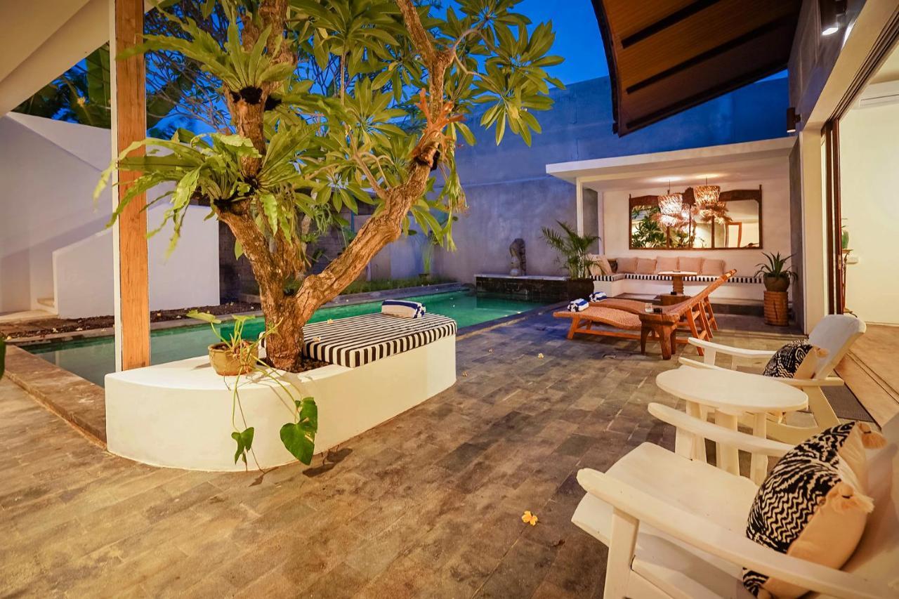 Bias Villa Seminyak Exterior foto