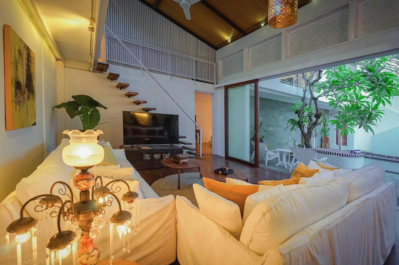 Bias Villa Seminyak Exterior foto