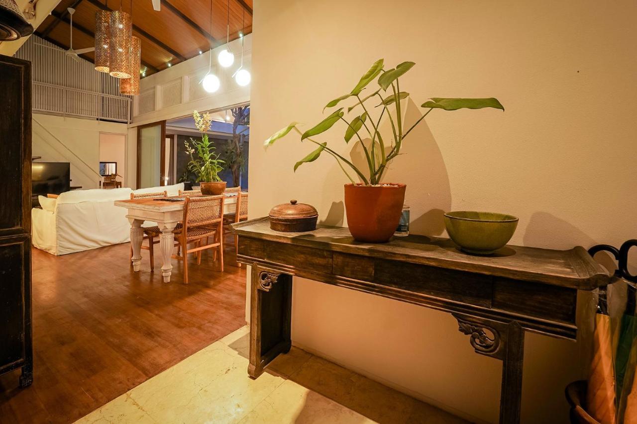 Bias Villa Seminyak Exterior foto