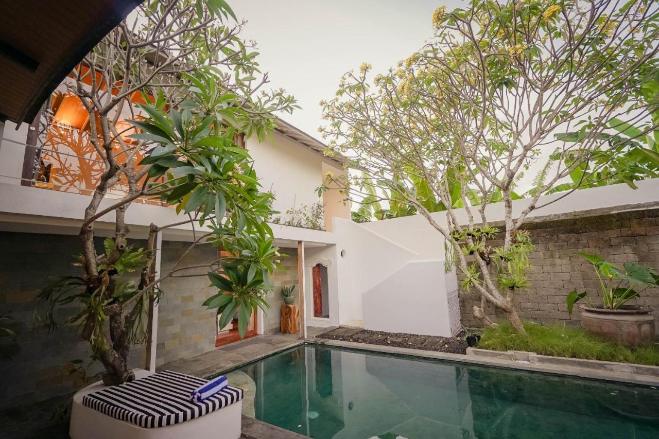 Bias Villa Seminyak Exterior foto